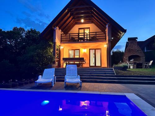 Viesnīcas āriene, Foresta Home in Gradacaca