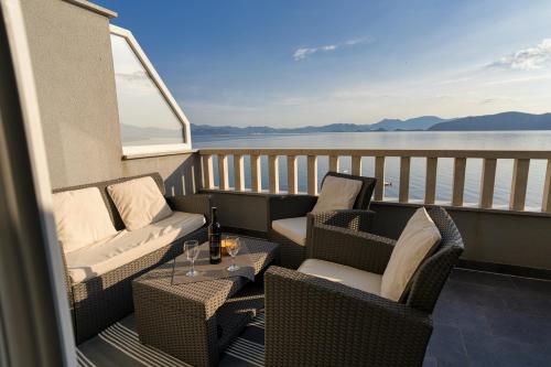 Villa Poseidon in Sreser