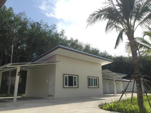 Prangthonggardenhome in Huai Yot