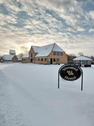 Vrensted Hostel B&B in Lokken