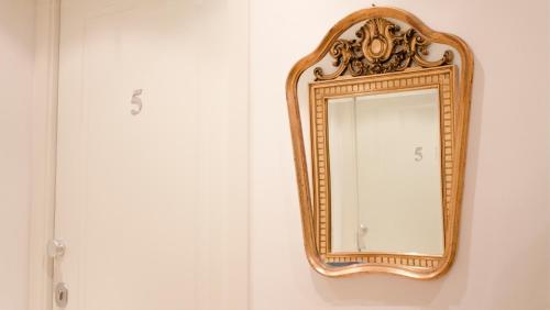 Aiello Rooms - image 6