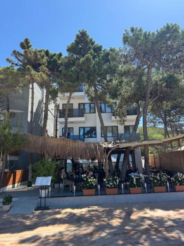 Exterior view of Hotel Priam