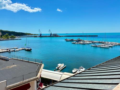 Studio Dream Sea Holiday – khách sạn tại Balchik