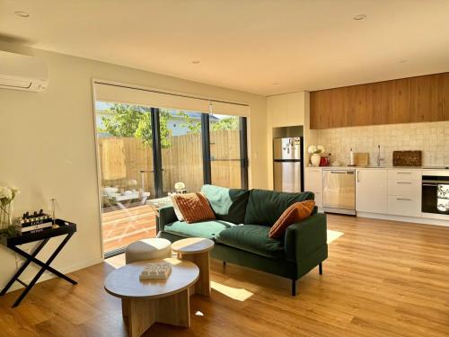 Better Together BnB - Near City, Central Living – khách sạn tại Phillpstown