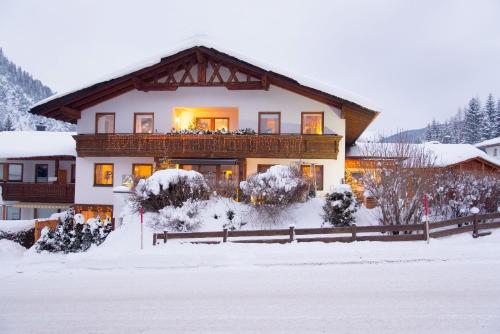 Alpen Appartements Marlene Ehrwald