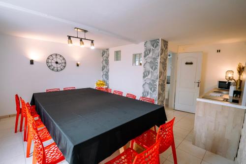 virtuve, Les Pierres du Bessin - Maison 15 couchages - Terrain - Parkings in Bretteville-l'Orgueilleuse