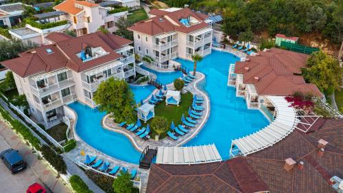 Mozaik Apartments - Tap to explore photos