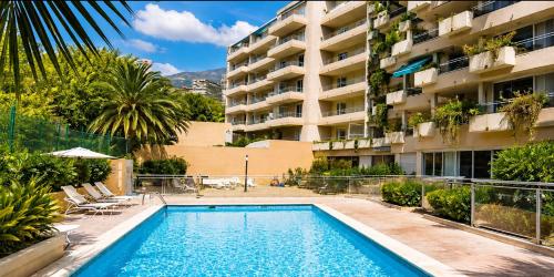 Résidence piscine 3 min plage 20 mn monaco