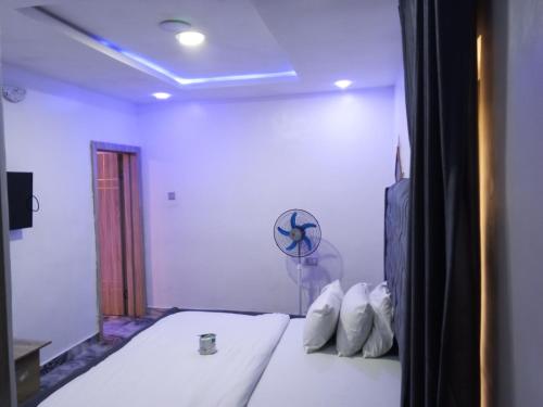 Starexx Luxury Apartment – khách sạn tại Kosofe