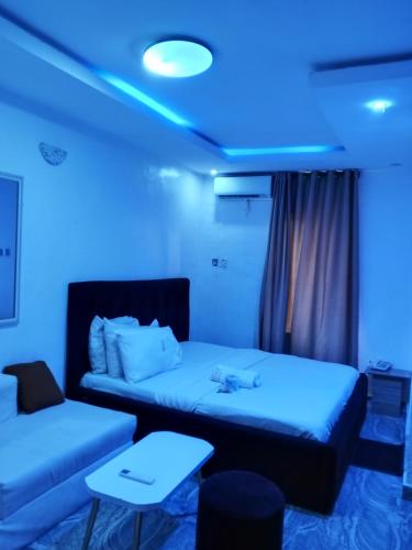 Starexx Luxury Apartment - image 4
