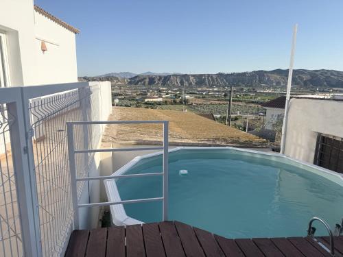 Peldbaseins, villa piscina y vistas espectaculares a la montana , gran terraza y aire acondicionado in Sueva Del Almanzora