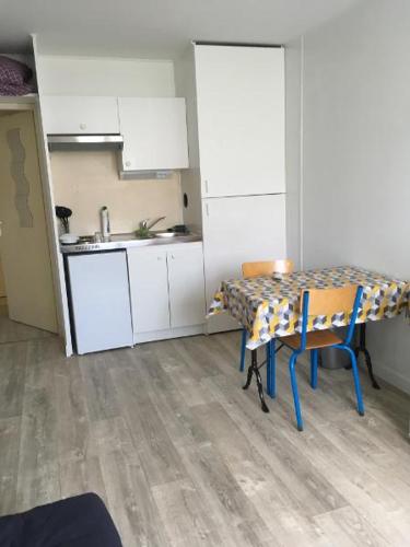 STUDIO La Rochelle PORT DES MINIMES