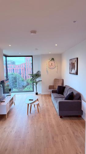 BL management, Manchester