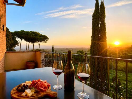 Villa Gioiella Sleeps 13 Near Cortona & Montepulciano gîte à louer Casamaggiore