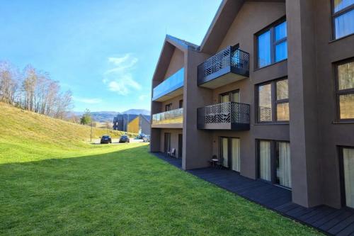 Pohled zvenku, Chill by Lake Hill Apartment in Sosnowka