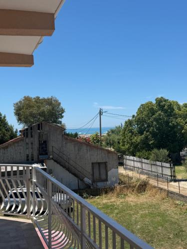 Lalëz Villa (Lalez Villa) in Fushë-Draçi