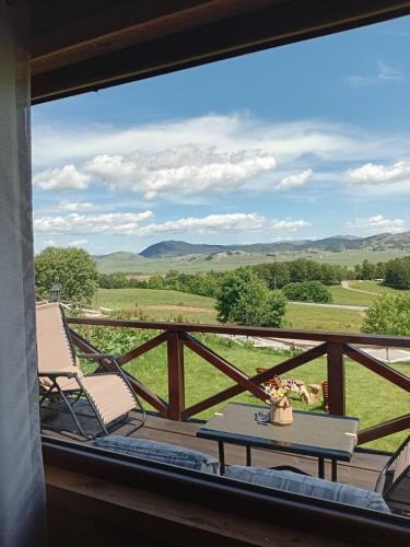 Koliba Luča Smrčevo Brdo (Koliba Luca Smrcevo Brdo) in Pošćenski Kraj