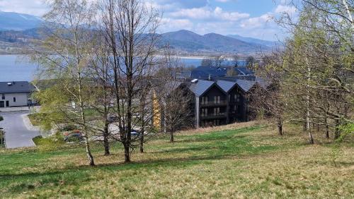 Výhled, Chill by Lake Hill Apartment in Sosnowka
