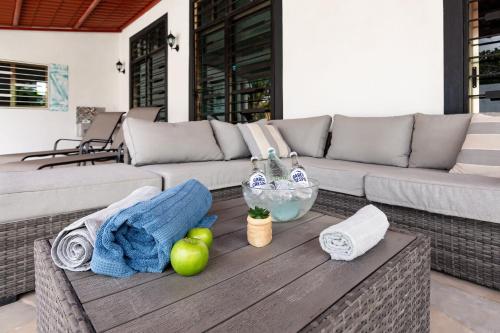Private Pool, Beach Access 3BR Sleeps 6 in Chuburná