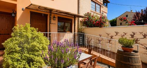 Bejárat, Apartamentos El Guardaviñas (Apartamentos El Guardavinas) in Abalos