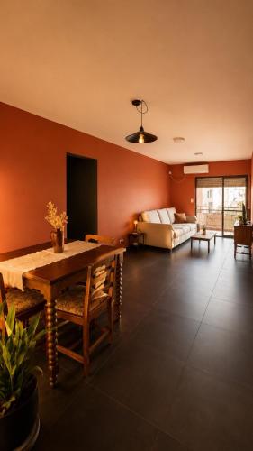 Departamento céntrico en Posadas - pet friendly – khách sạn tại Posadas