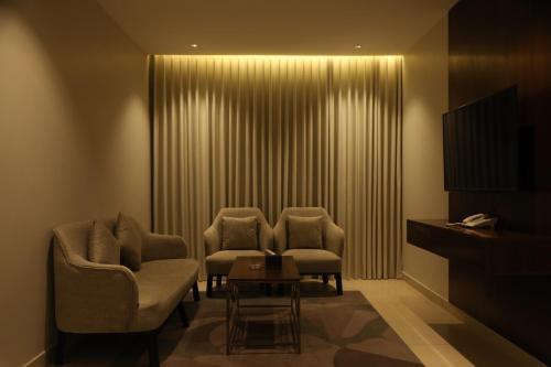 บริการและสิ่งอำนวยความสะดวก, XYZ Hotel Al Falah in อัล อิซดิฮาร์