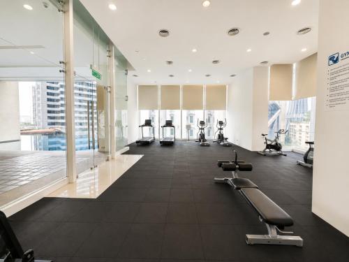 Binjai 8 KLCC Suites by CityNest - image 14