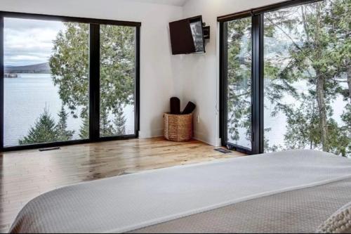 Chalet ouareau in Saint Donat (QC)