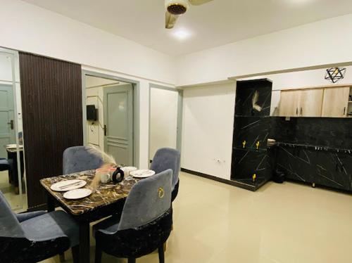 Creek Phase 8 Modern Family Appartments - Karachi Creek Phase 8 Modern Family Appartments - Karachi