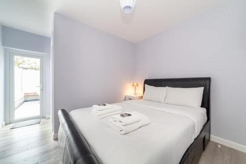 Coningham London Apartment 5