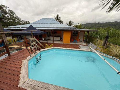 Peldbaseins, Kaz Gwayav Dous in Gros-Morne