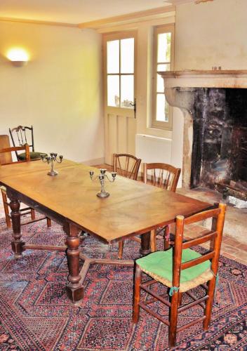 Charming house, tennis, ping-pong, Burgundy in Beaulieu (Burgundy)