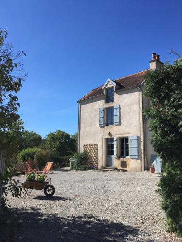 Charming house, tennis, ping-pong, Burgundy in Beaulieu (Burgundy)