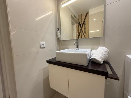Oporto Riverside Apartments Room Type - Double Room