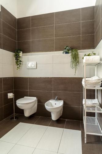 Bathroom, The Palms in Liberta