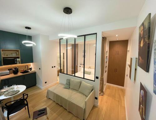Comfortable & Peaceful Apartment - Paris Quartier Latin - Newly Renovated