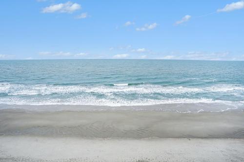 0801 Waters Edge Resort condo – khách sạn tại Bờ biển Surfside