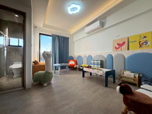 Sunrise Chanson Villa - image 3