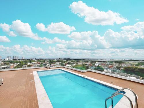 Swimming pool, Elegancia y comodidad cerca del mar y aeropuerto in Santa Maria