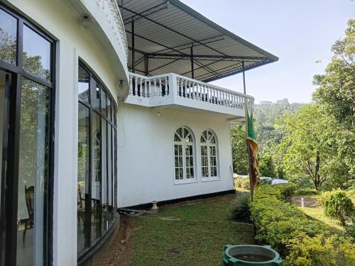 taman, Royal Mount Hotel in Nuwara Eliya
