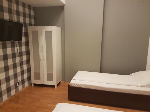Duszka Hostel – Warsaw, MI