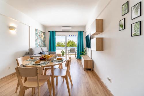 Charming seaside and terasse in Playa paraiso by Olax Rentals 4