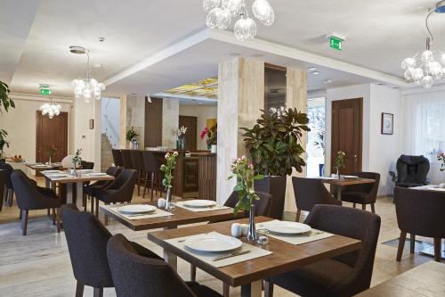 Botrytis Hotel - image 11