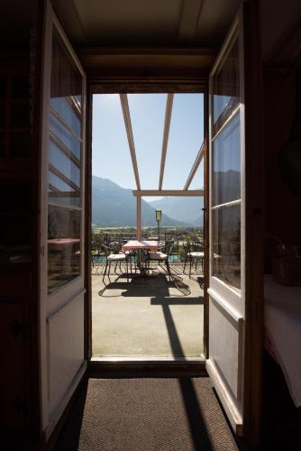 Altan/terrasse, Gasthof Schonegg B&B in Ringgenberg