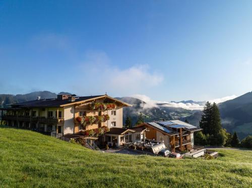 . Gasthof Almhof