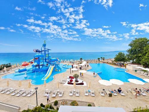 . Royal Bay Resort & Aqua Park - All Inclusive and Free beach accsess