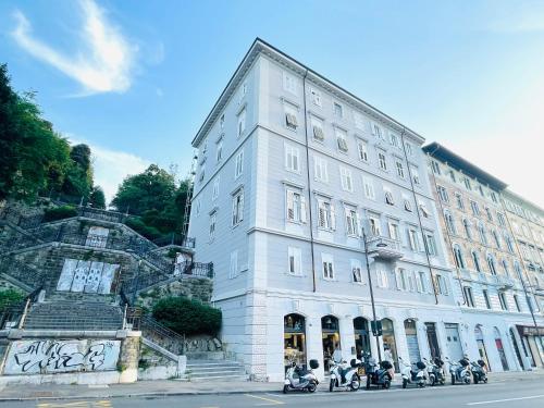 James Joyce Luxury Apartment, Trieste