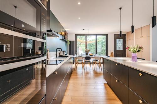 Family home for 10 people Garden Disneyland Paris in Crecy-la-Chapelle