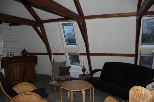 Appartement aan het water in Broek Op Langedijk