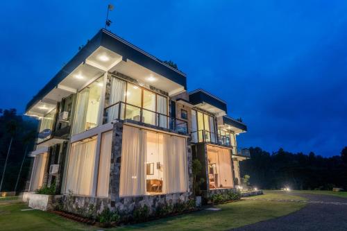 Beverly Hills Retreat in Deniyaya